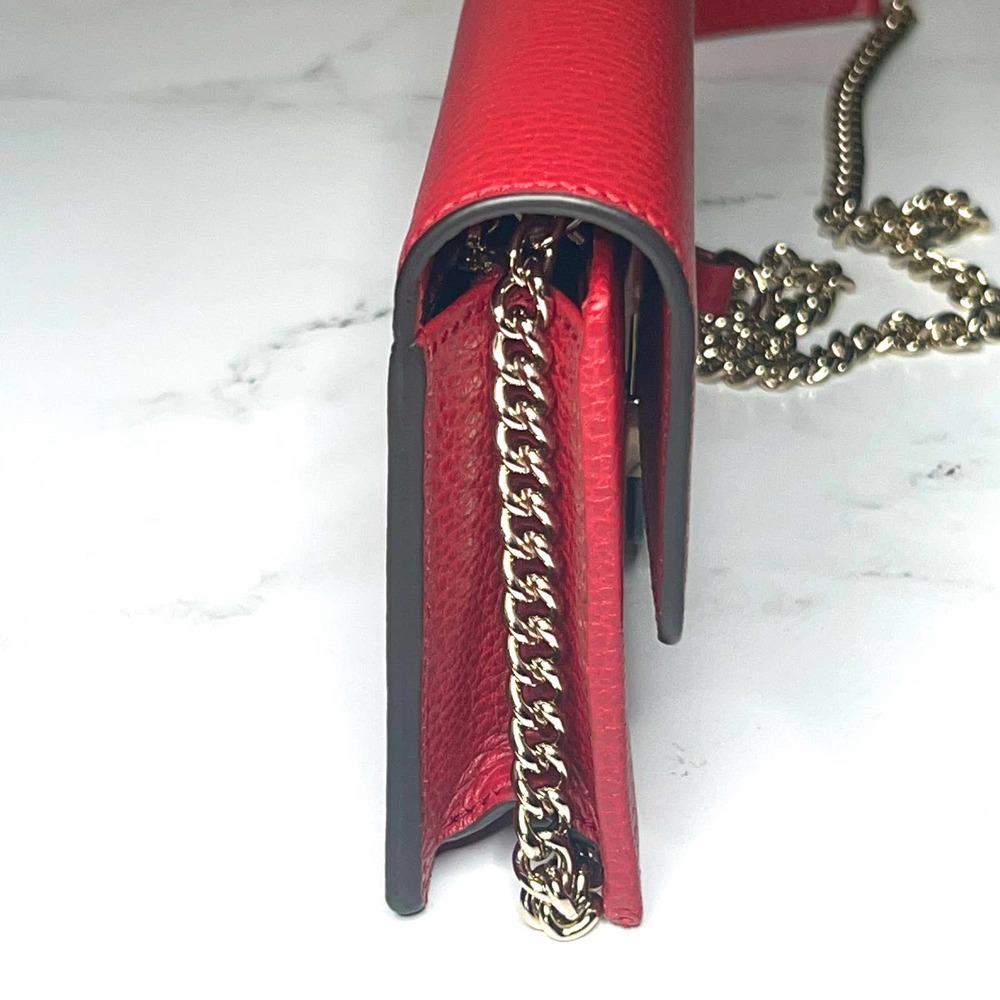 💛SOLD🖤 Red Gucci GG Interlocking Pebbled Leather Wallet On Chain - Picture 6 of 12